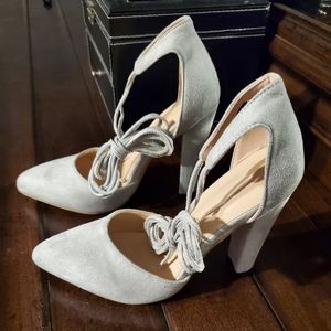 Suede light gray block heel. Never worn